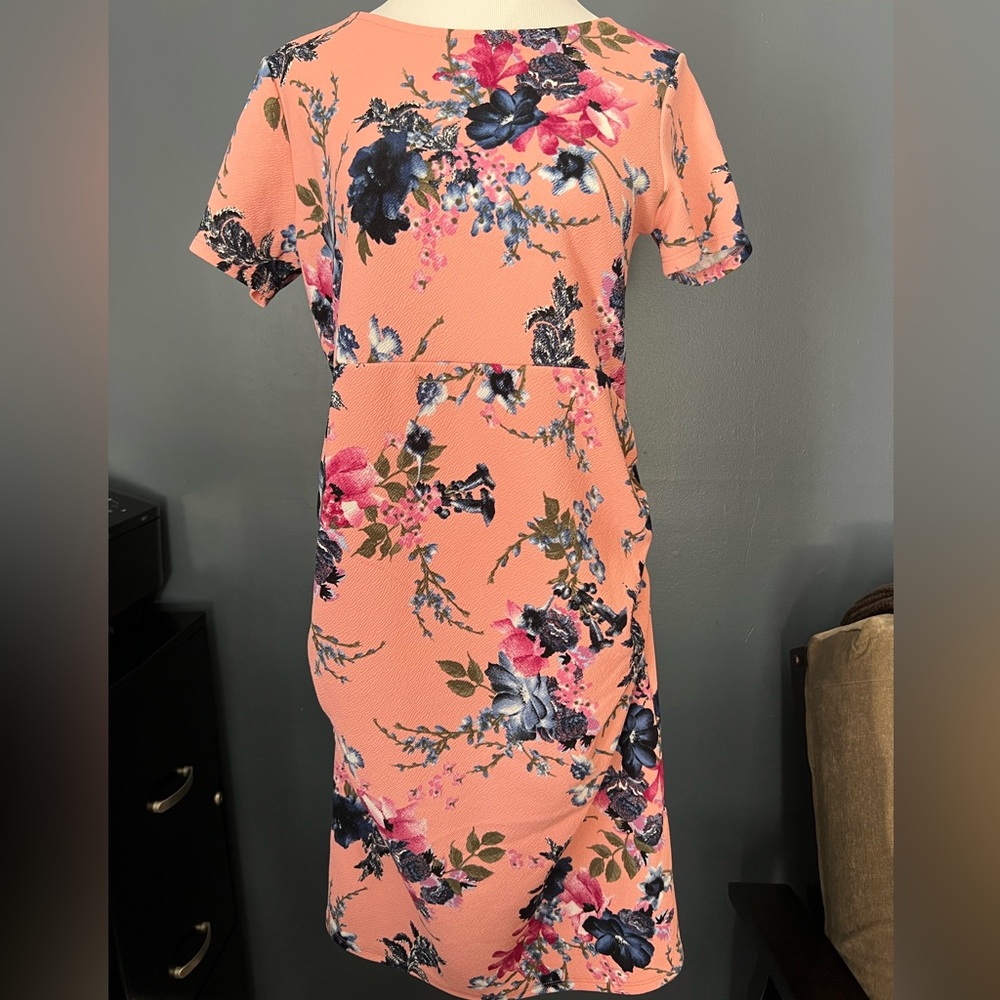 PinkBlush maternity dress Medium